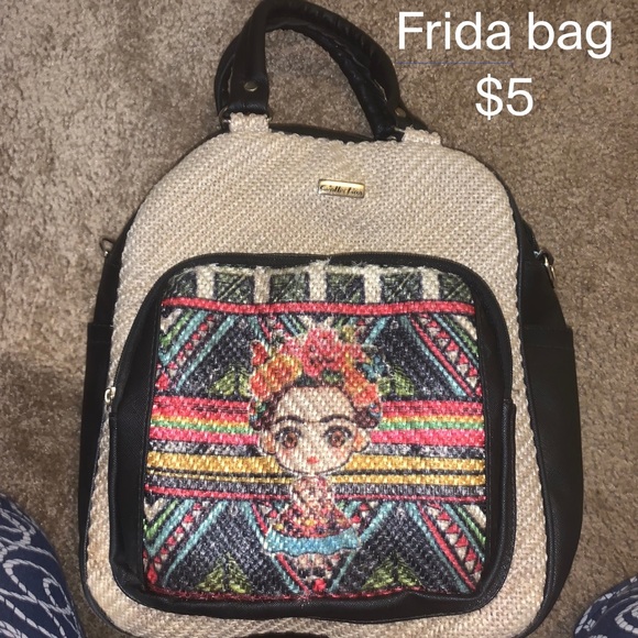 Different bags - Picture 2 of 6